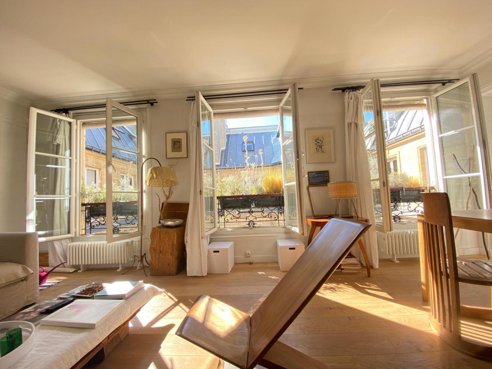 Appartement A Deux Pas Du Canal Saint Martin *